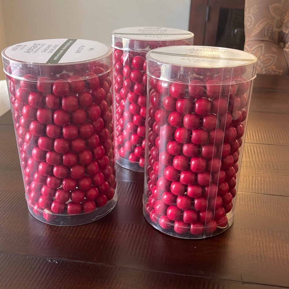 Ashland Red Bead Christmas Garland